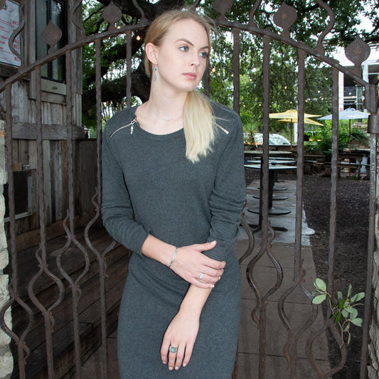 Beaded Design Turquoise Cabochon Sterling Silver 925e Ring