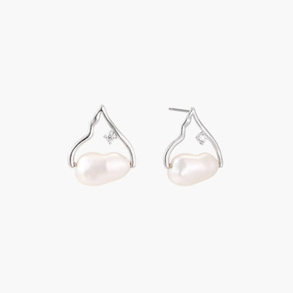 Pearl Teardrop Earrings