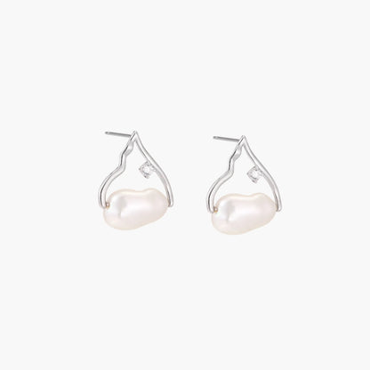 Pearl Teardrop Earrings