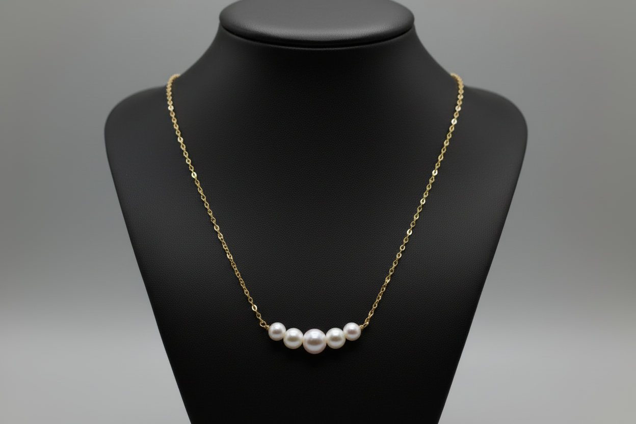 14 Karat Gold Necklace with 5 Cultured Freshwater Pearls